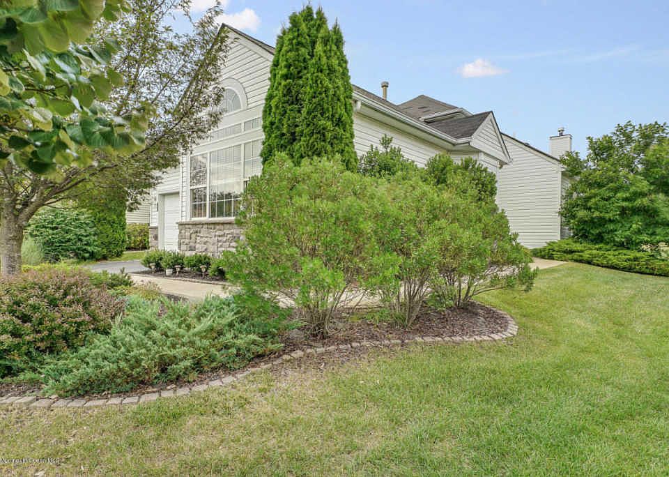 1st image of 131 Belvedere Dr