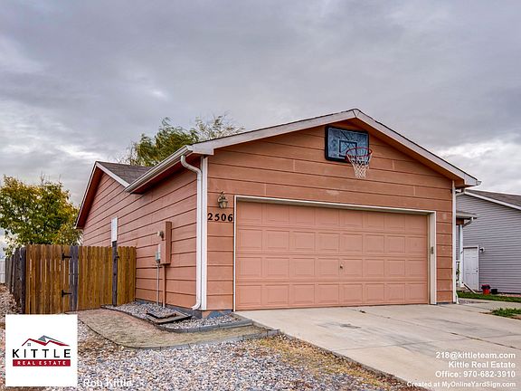3rd image of 2506 Cedar Ave