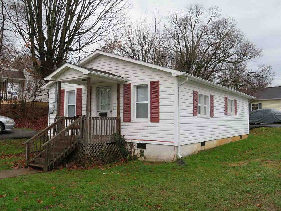 1st image of 1007 Sells Ave