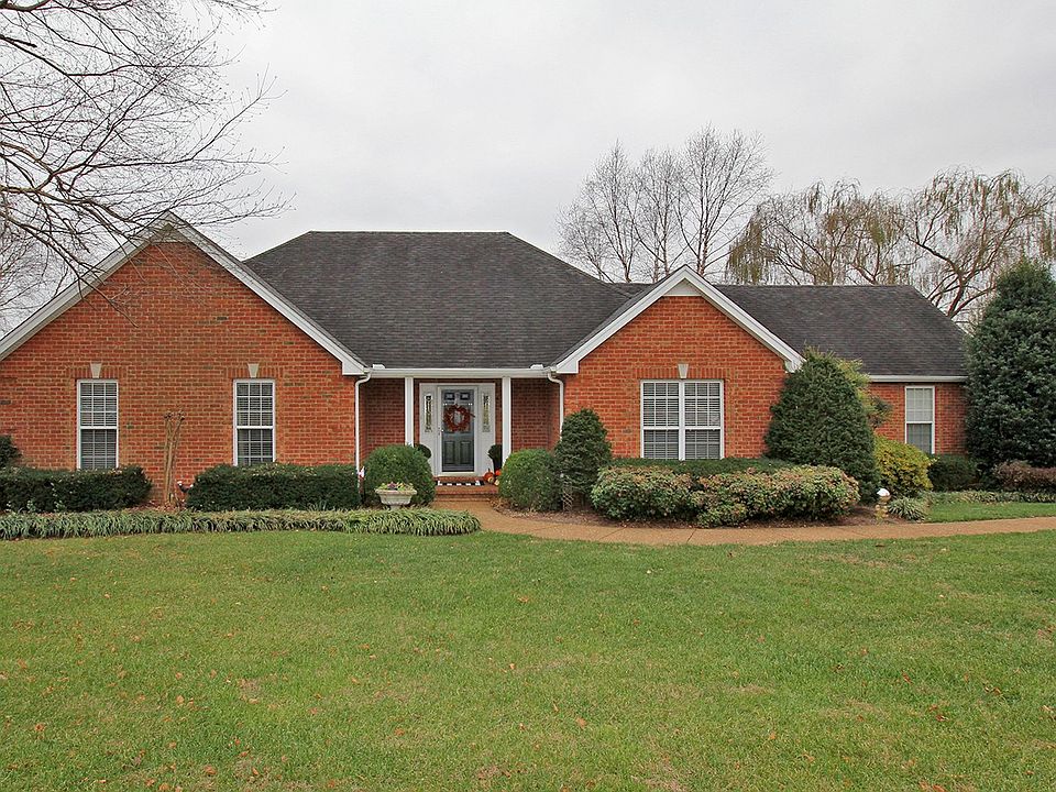 1st image of 318 Cherry Ln
