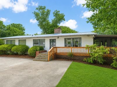 2053 Crestmont Dr, Birmingham, AL, 35226