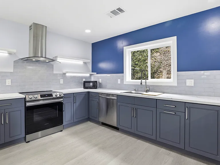 1802 Ponca Ct — Photo 14