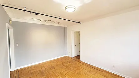 Rented by Chase Global Realty Corp