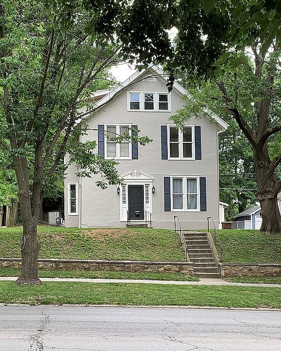 1st image of 907 N Noyes Blvd