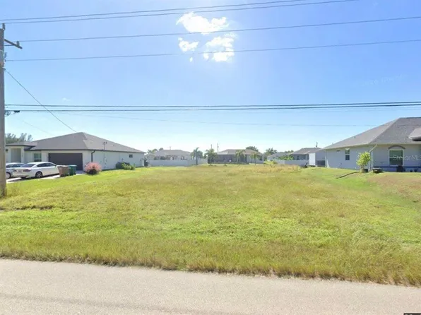 406 Jacaranda Pkwy E Lot 27, Cape Coral, FL 33909