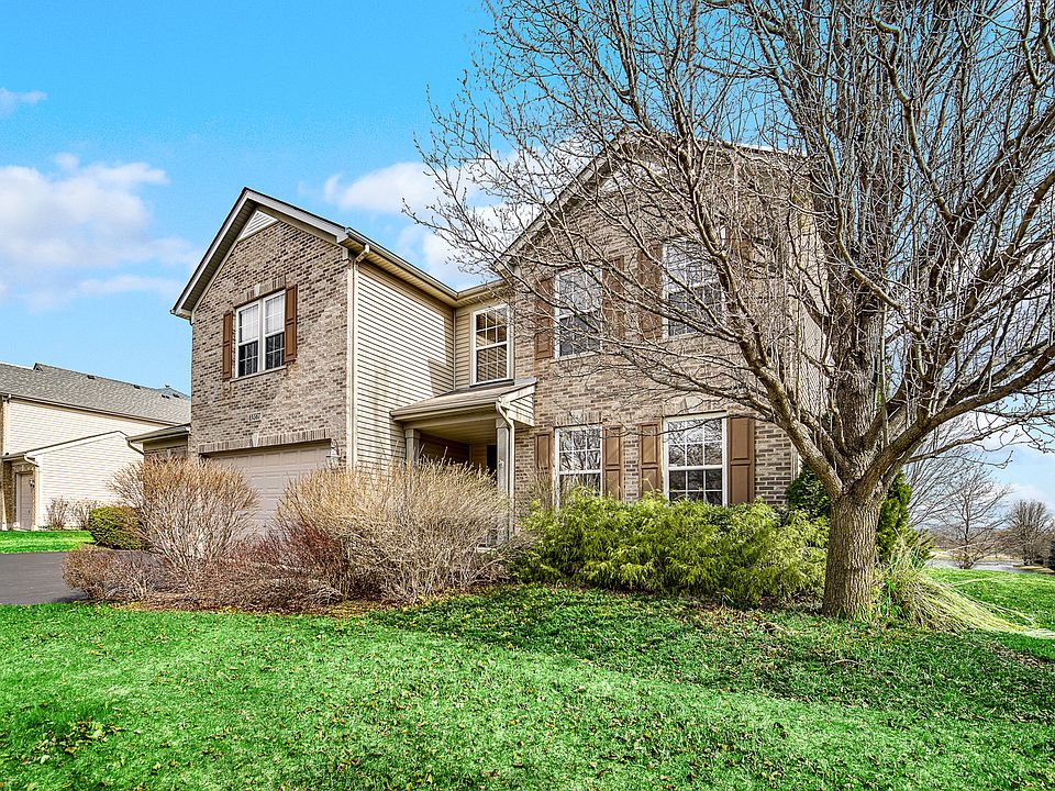 4N567 Campton Crossings Dr, Campton Hills, IL 60175 MLS 12009655