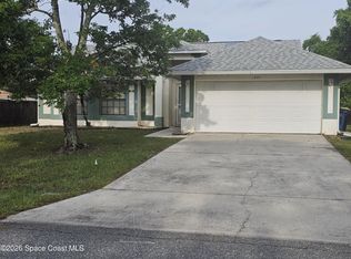 226 Pigeon Ave NE, Palm Bay, FL 32907