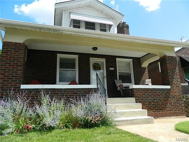 1st image of 5719 Devonshire Ave