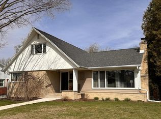 1009 N 28th St, Sheboygan, WI 53081