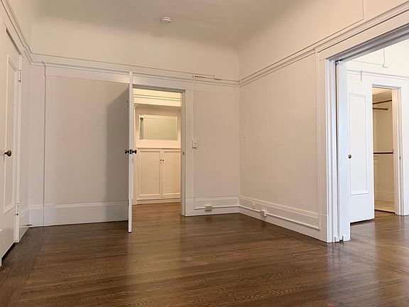2nd image of 929 Pine St #103