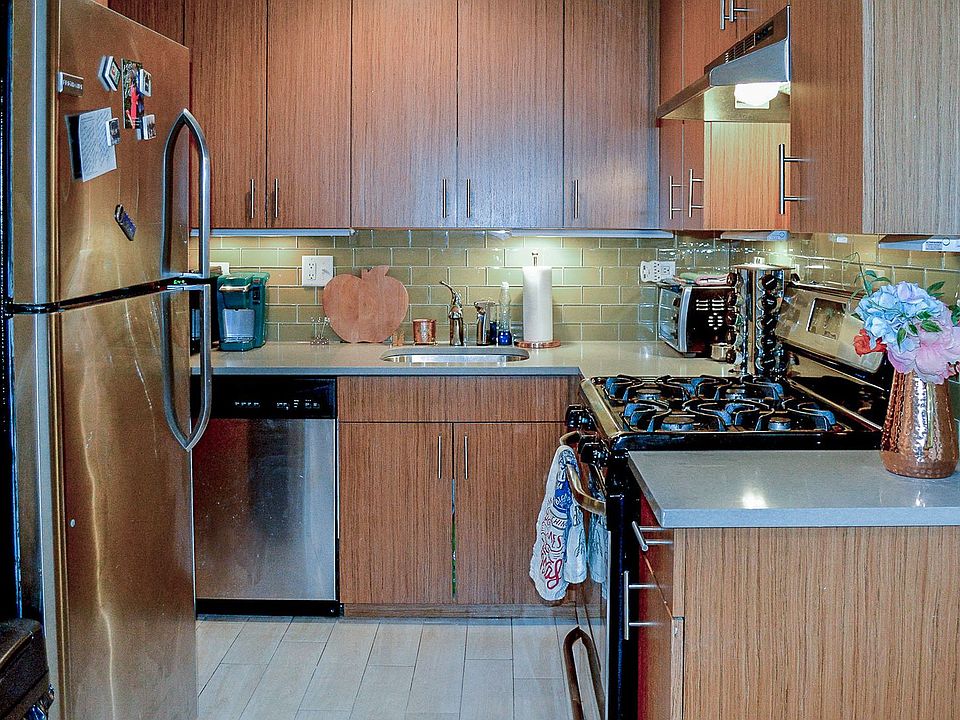 1st image of 3715 N Wilton Ave #G