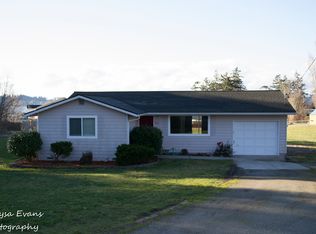 1085 Shady Ln, Oak Harbor, WA 98277