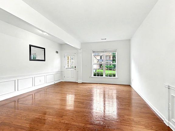 4th image of 3580 Pond Gap Ln