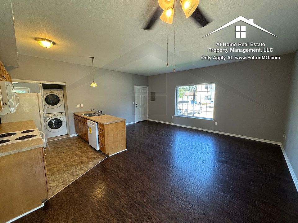 1st image of 211 N Main St APT C