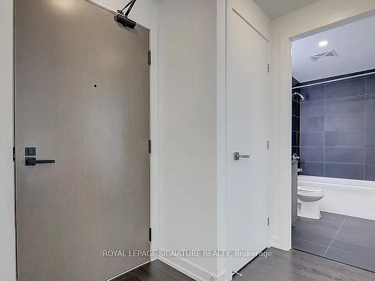 223 Saint Clair Ave W #318 — Photo 6