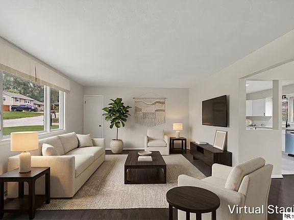 2nd image of 1705 Terry Ave