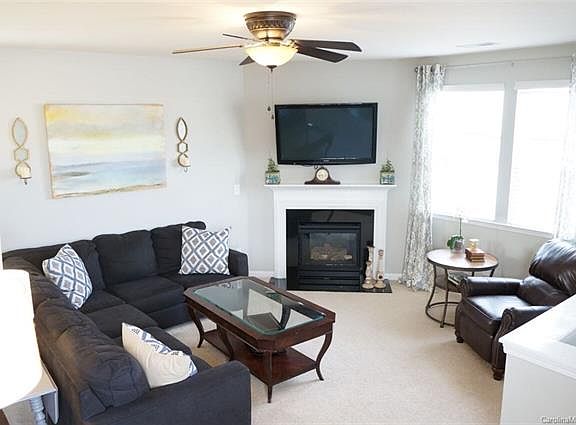 4th image of 13161 Heath Grove Dr
