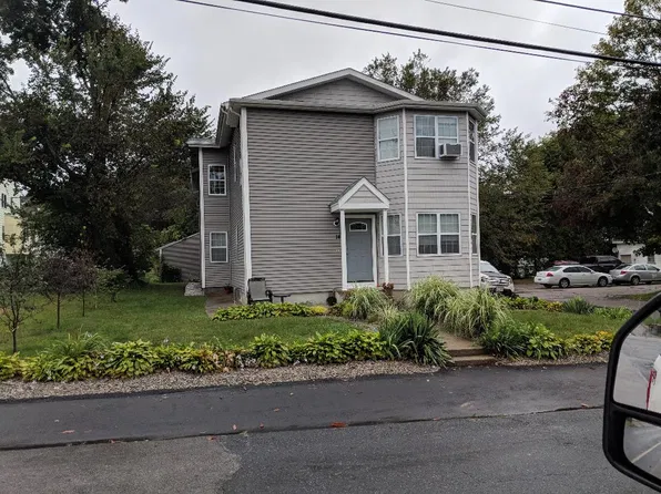 14 Brandon Rd #1L, Dudley, MA 01571