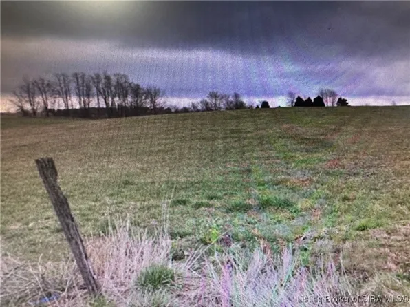  S Brown Lane, Salem, IN 47167