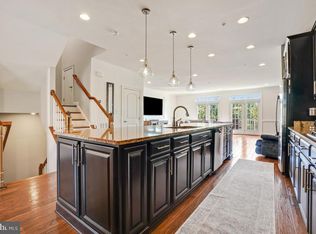 5427 Stream Bank Ln, Greenbelt, MD 20770