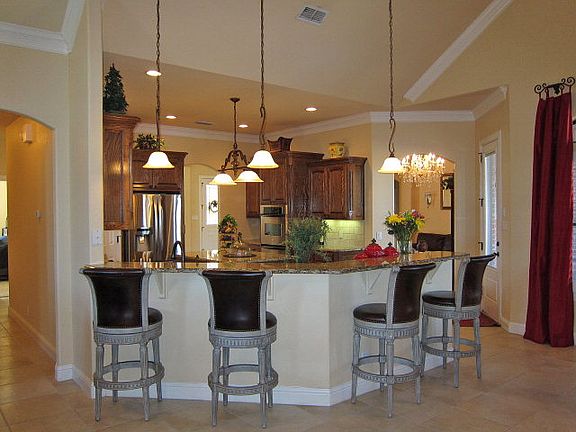 5th image of 6208 Haywood Dr