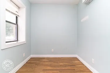 Rented by MySpaceNYC