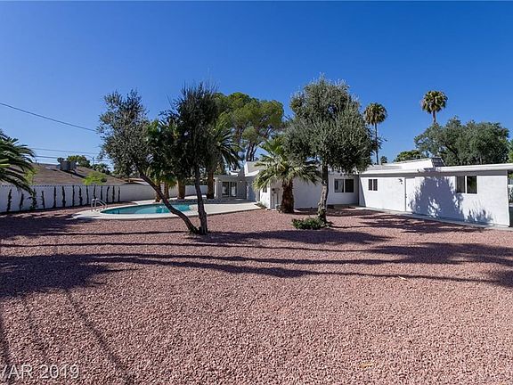 5th image of 3328 Seminole Cir