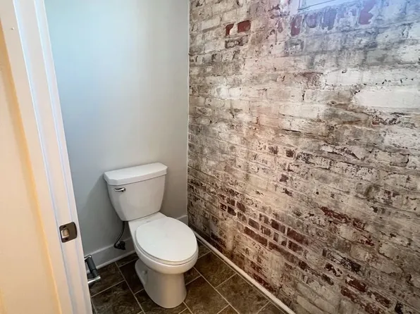 401 Princess Anne St #204, Fredericksburg, VA 22401