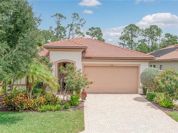 1241 Manado DR, NAPLES, FL 34113
