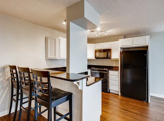 3rd image of 2754 N Hampden Ct #3R-24