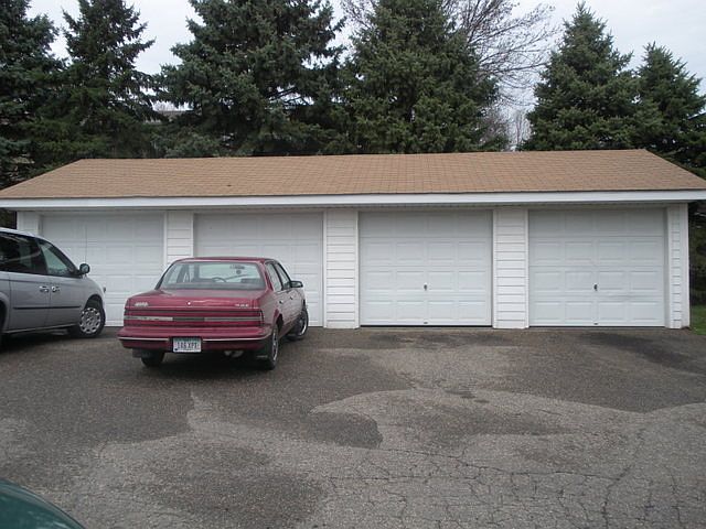 2nd image of 540 Whispering Ln APT 3