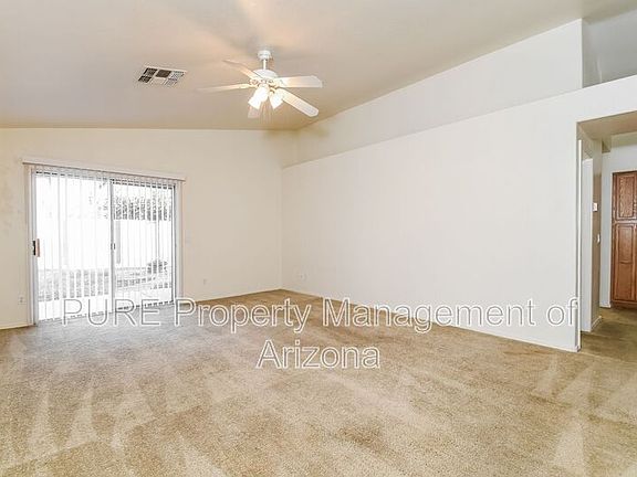 2nd image of 930 E Monterey St