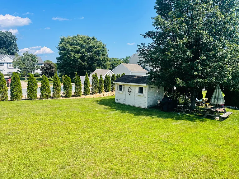 27 Tum A Lum Cir — Photo 3