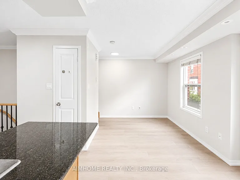 29 Frances Loring Ln #6 — Photo 10