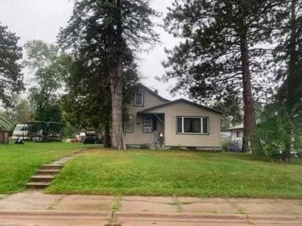 1410 2nd St W, Eveleth, MN 55734