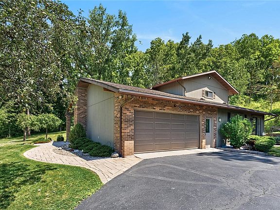 5th image of 3761 E Lake Rd
