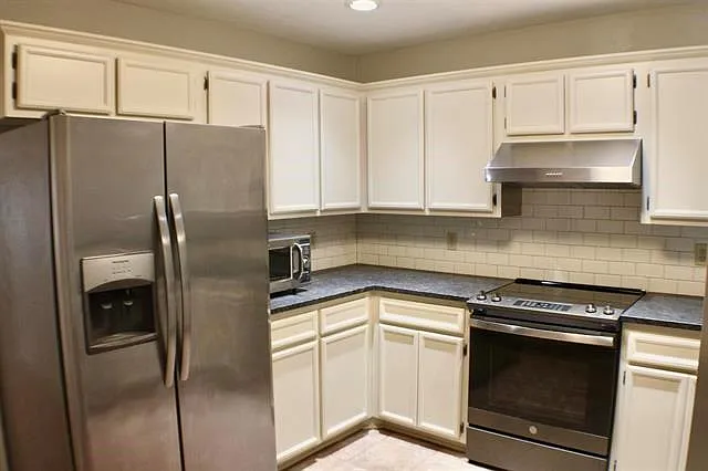 7936 Pecan Dr — Photo 6