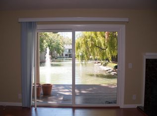 905 W Middlefield Rd APT 903, Mountain View, CA 94043