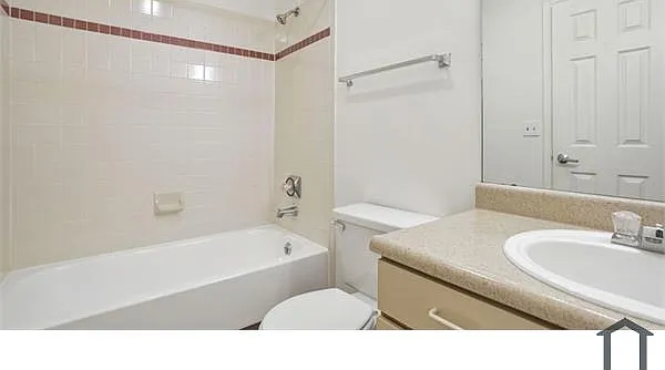 2727 Folsom St — Photo 9
