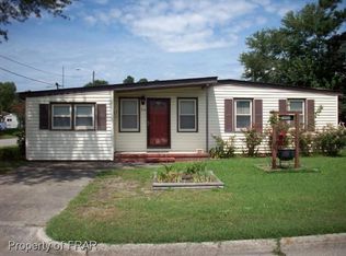 514 Grey St, Lumberton, NC 28358