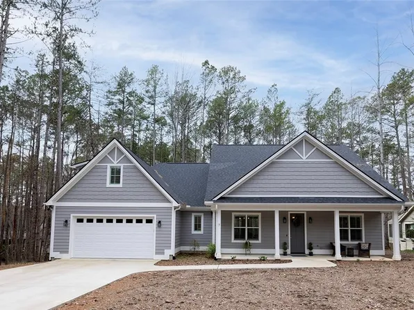 7 Channel Ln, Salem, SC 29676