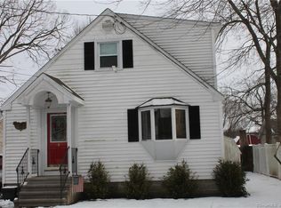 20 Exeter Ave, Plainville, CT 06062