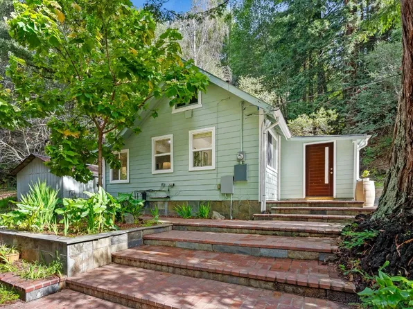 1933 Redwood Dr, Santa Cruz, CA 95060