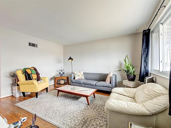 2nd image of 6124 Berthold Ave