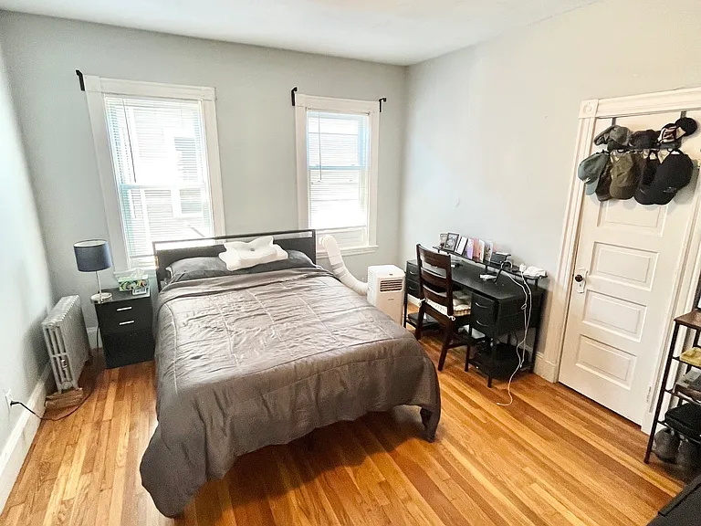10 Athol St #3 — Photo 3