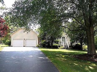 700 Tuscarora Dr, Danville, VA 24540