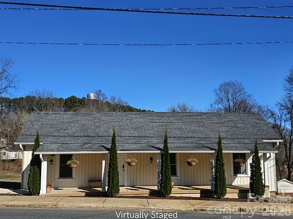 2nd image of 208 W Main St