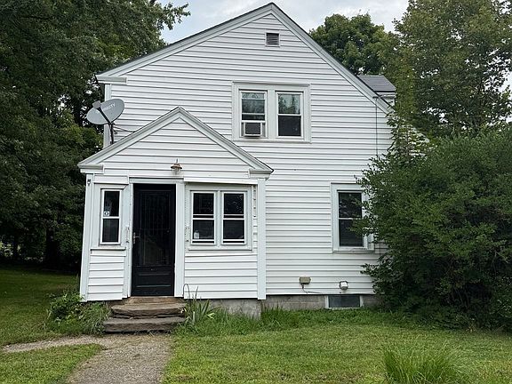 2nd image of 183 Upper Rd