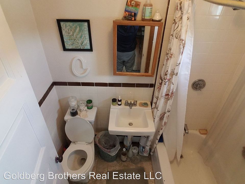 1st image of 32 Railroad Ave APT 14