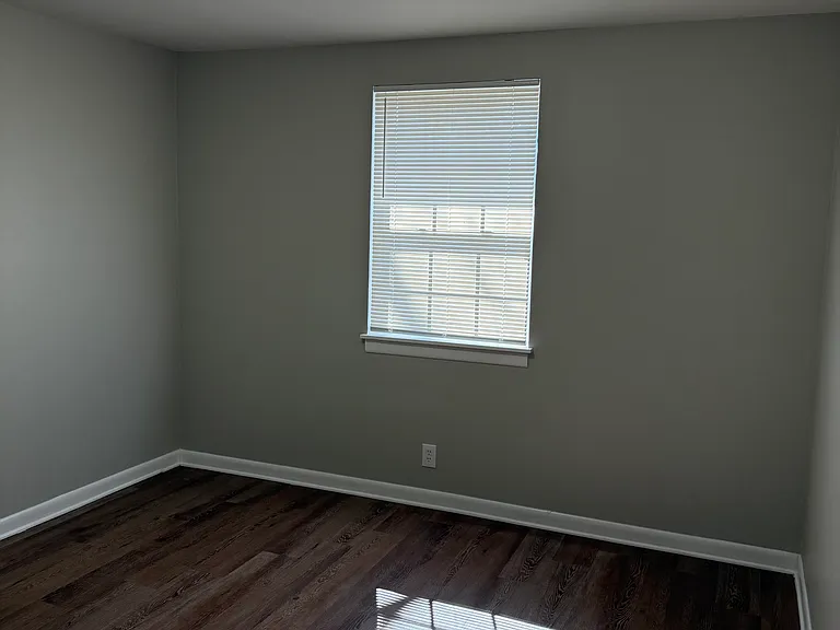 3300 Moonlight Dr #3300 — Photo 8
